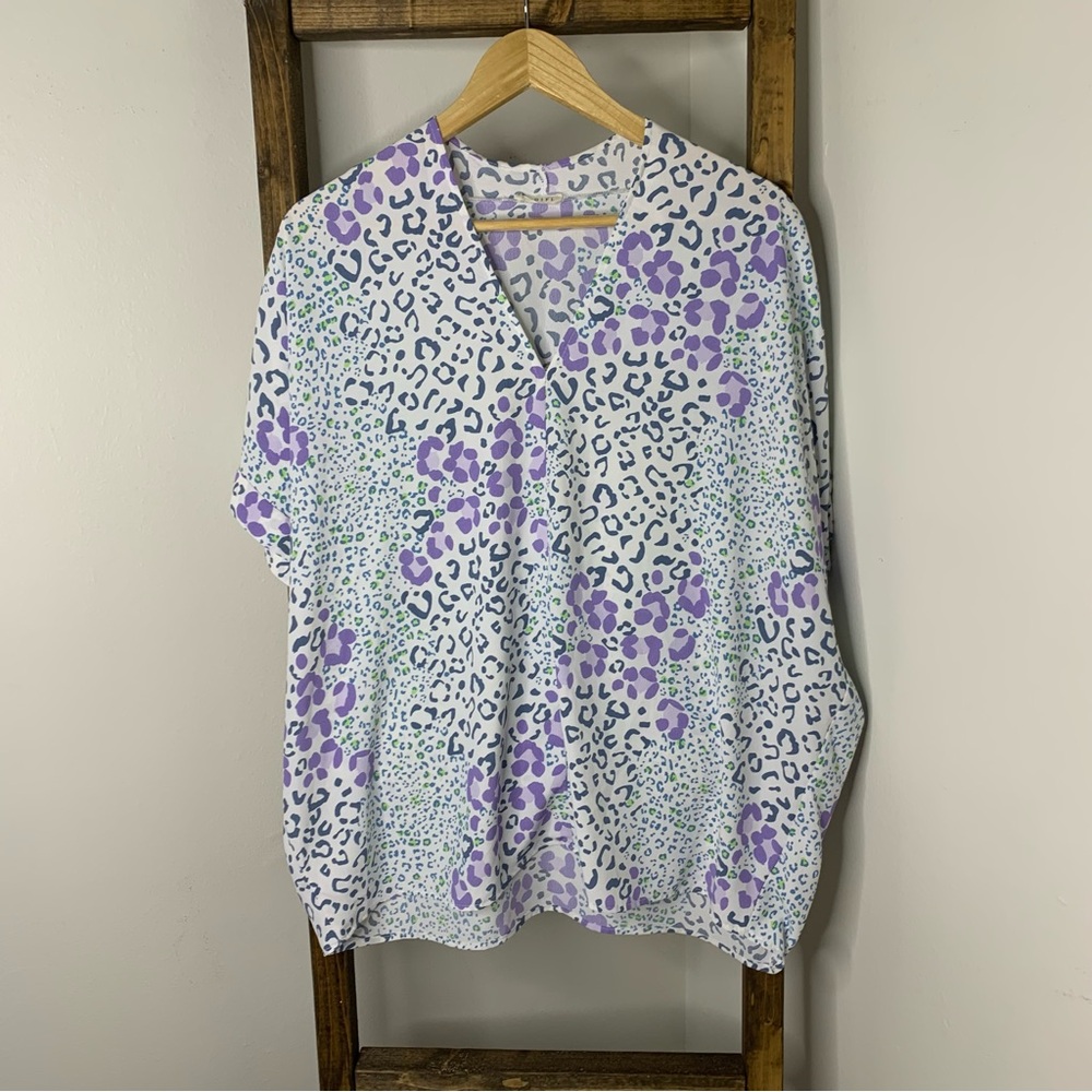 Jodifl V Neck Purple and White Leopard Print Women's Top M